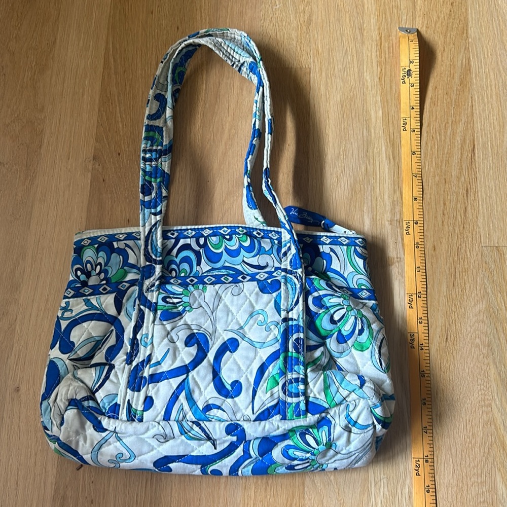 Vera Bradley Mediterranean White Purse - Picture 4 of 16